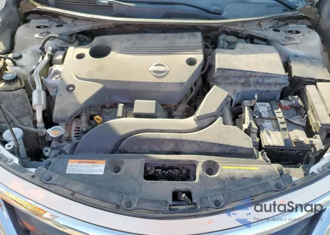 2014 Nissan Altima 2.5 from USA, damaged, VIN 1N4AL3AP5EN334839